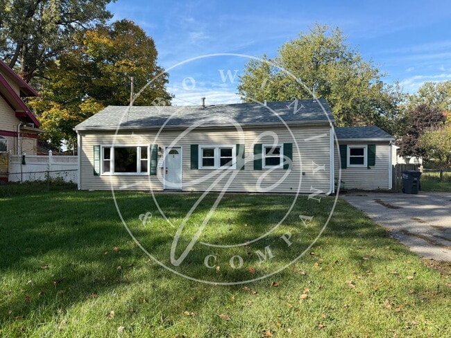 Primary Photo - 3-Bedroom South Toledo Home with 2 Full Ba...