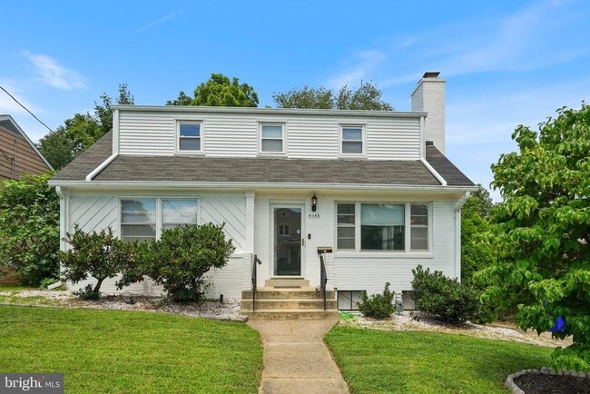Primary Photo - 4145 6th St S