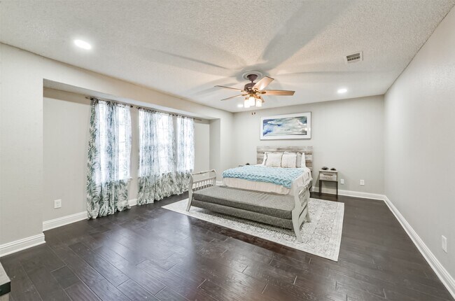 Building Photo - 14111 Misty Meadow Ln
