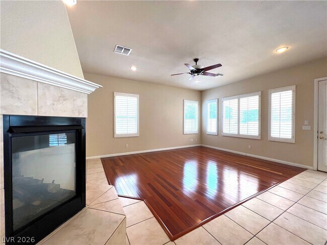 Building Photo - 2237 Timber Rose Dr