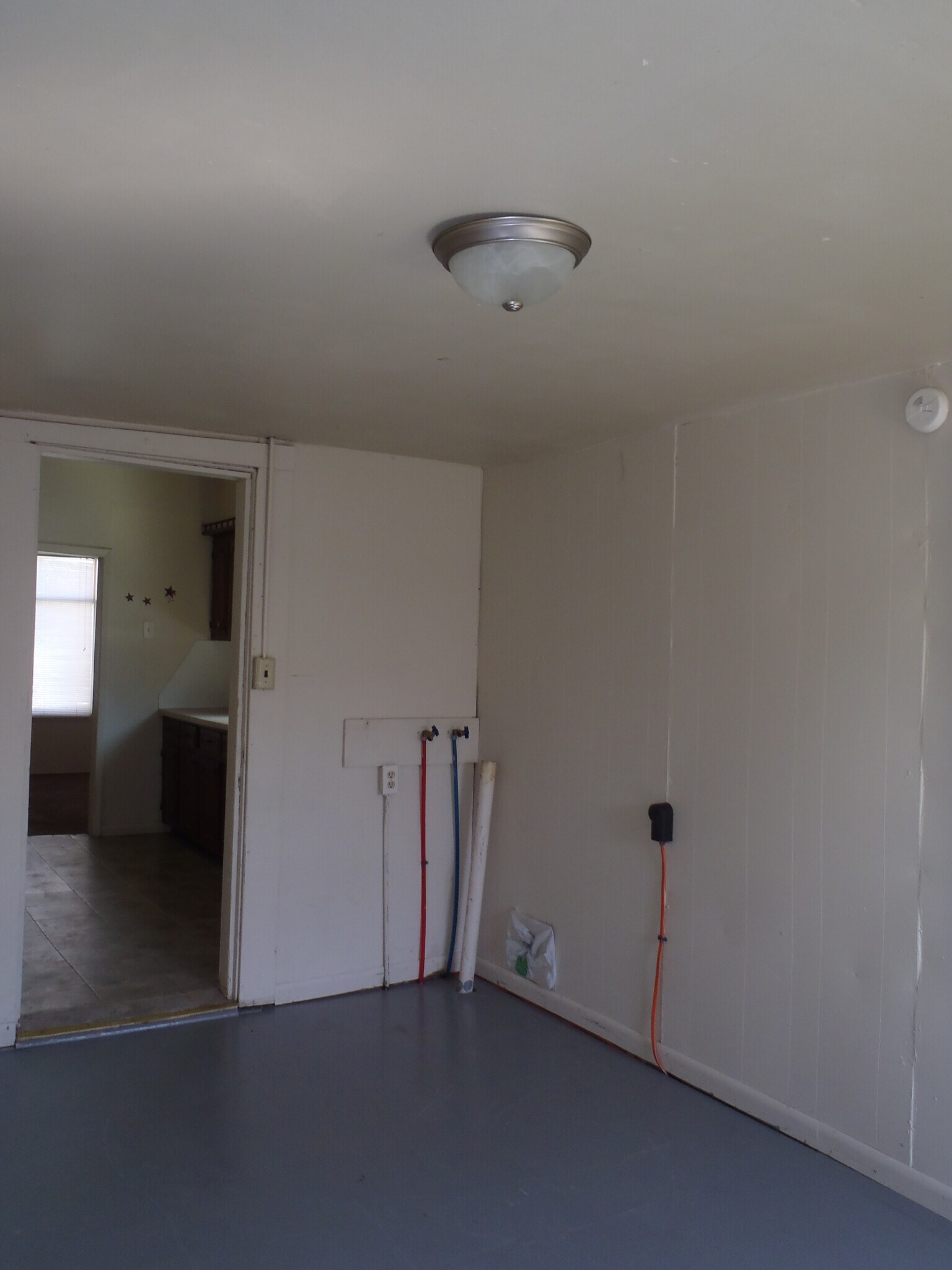 Building Photo - 708 McDonald St