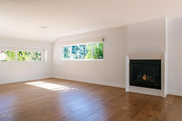 Building Photo - 5447 Rock Castle Dr