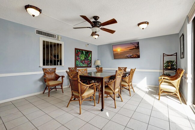 Building Photo - 840 Ocean Dr