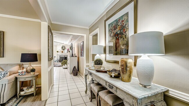 Building Photo - 12703 Rocky Meadow Dr
