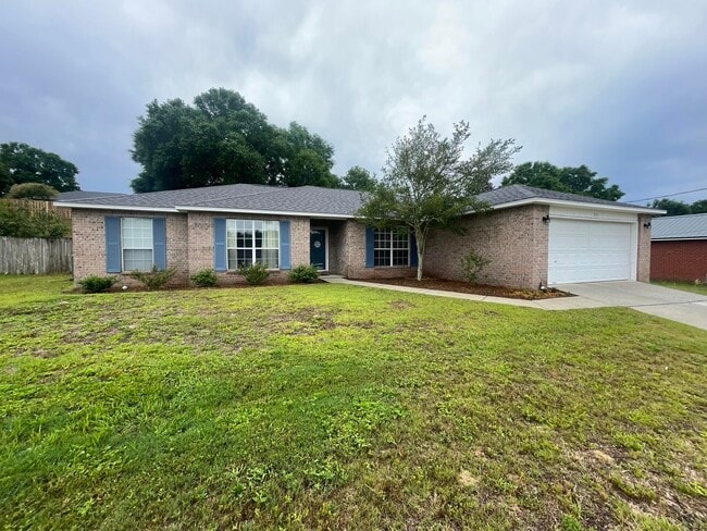 Primary Photo - 321 Egan Dr