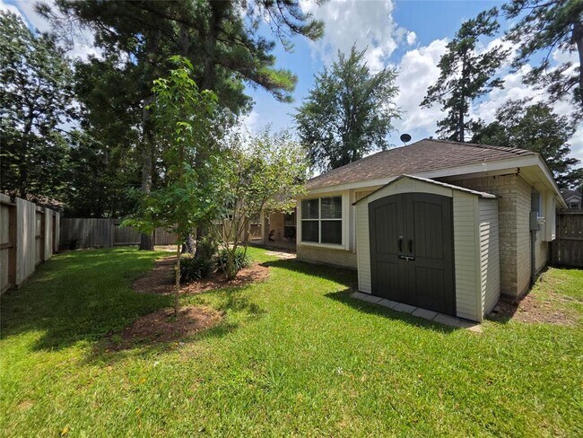 Building Photo - 126 S Millport Cir