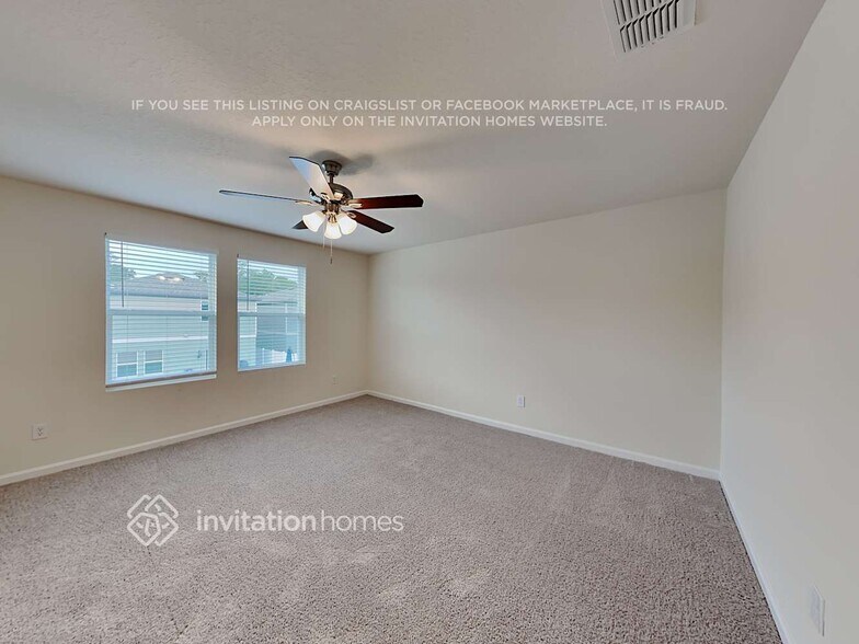 Building Photo - 2301 Litchfield Lp