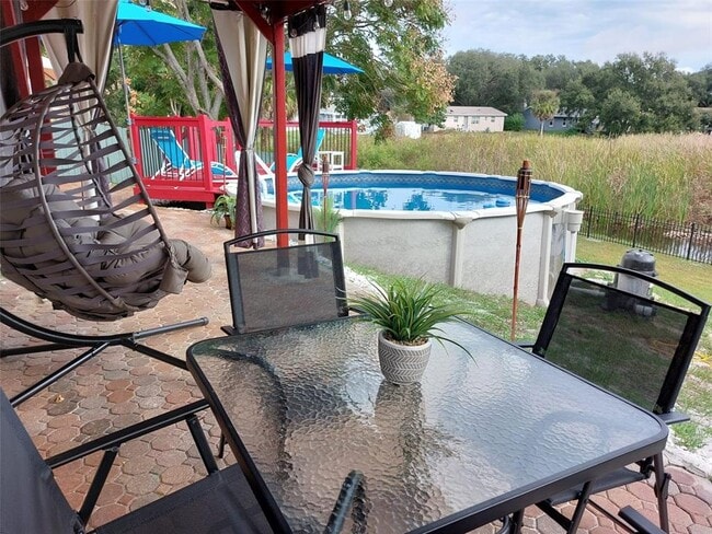 Building Photo - 307 S Oakland Ave