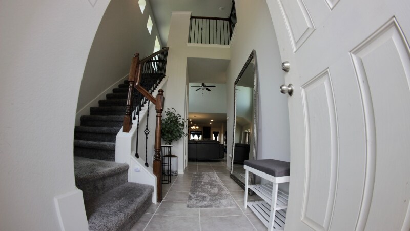 Building Photo - 12803 Silverbank Run Dr