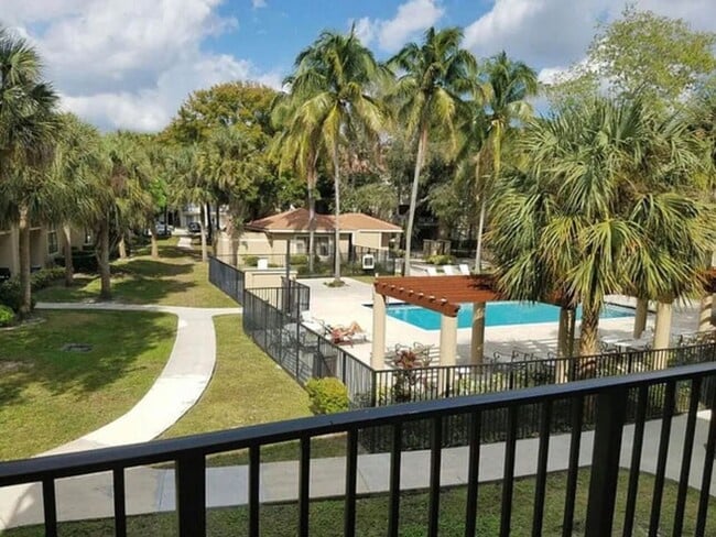 Building Photo - 9166 W Atlantic Blvd