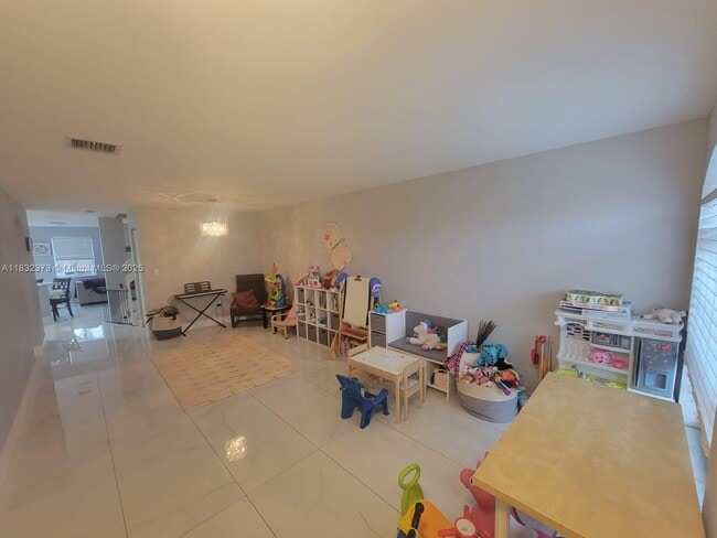 Building Photo - 11612 NW 51st Terrace