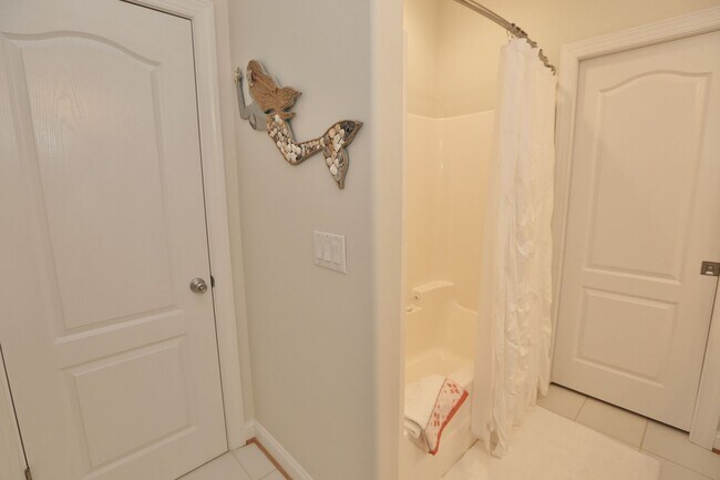 Building Photo - 3-Bedroom Condo 1/2 Mile from Oceanfront! Stainless Steel Appliances - Granite Counter Tops - All...