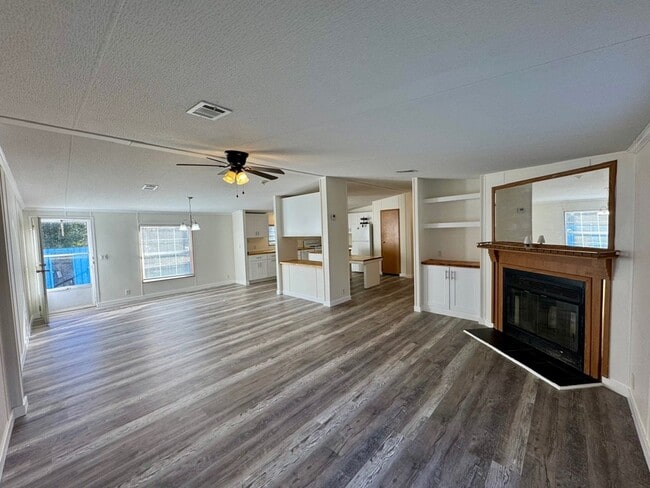 Building Photo - 141 Bodie Lister Rd