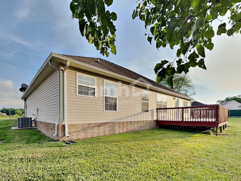 Building Photo - 6513 Colossal Ln