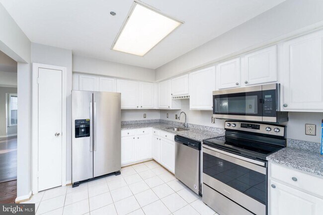 Building Photo - 20 Joyceton Way