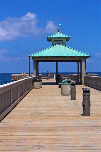 Deerfield beach pier - 135 Deer Creek Blvd