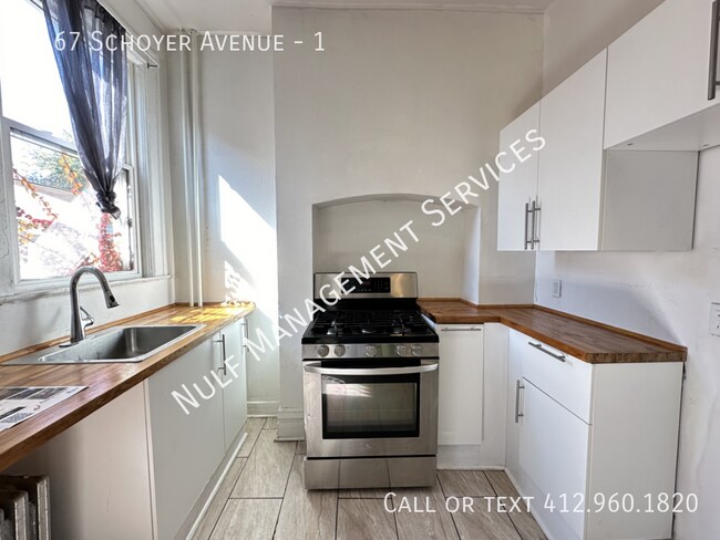 Building Photo - 7467 Schoyer Ave