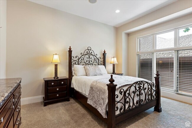 Building Photo - 4859 Eagle Ridge Dr
