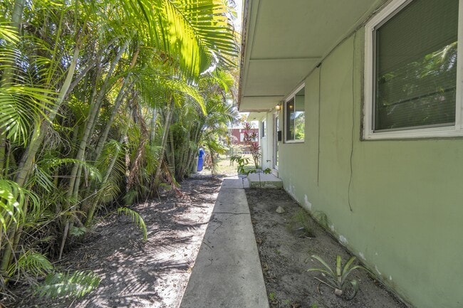 Building Photo - 1730 NW 55th Terrace