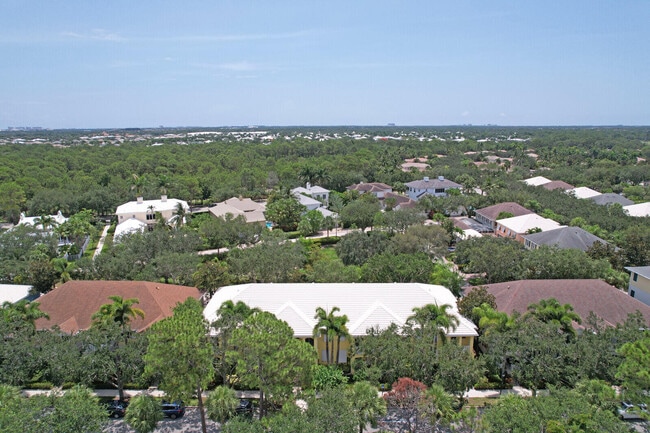 Building Photo - 3183 E Community Dr