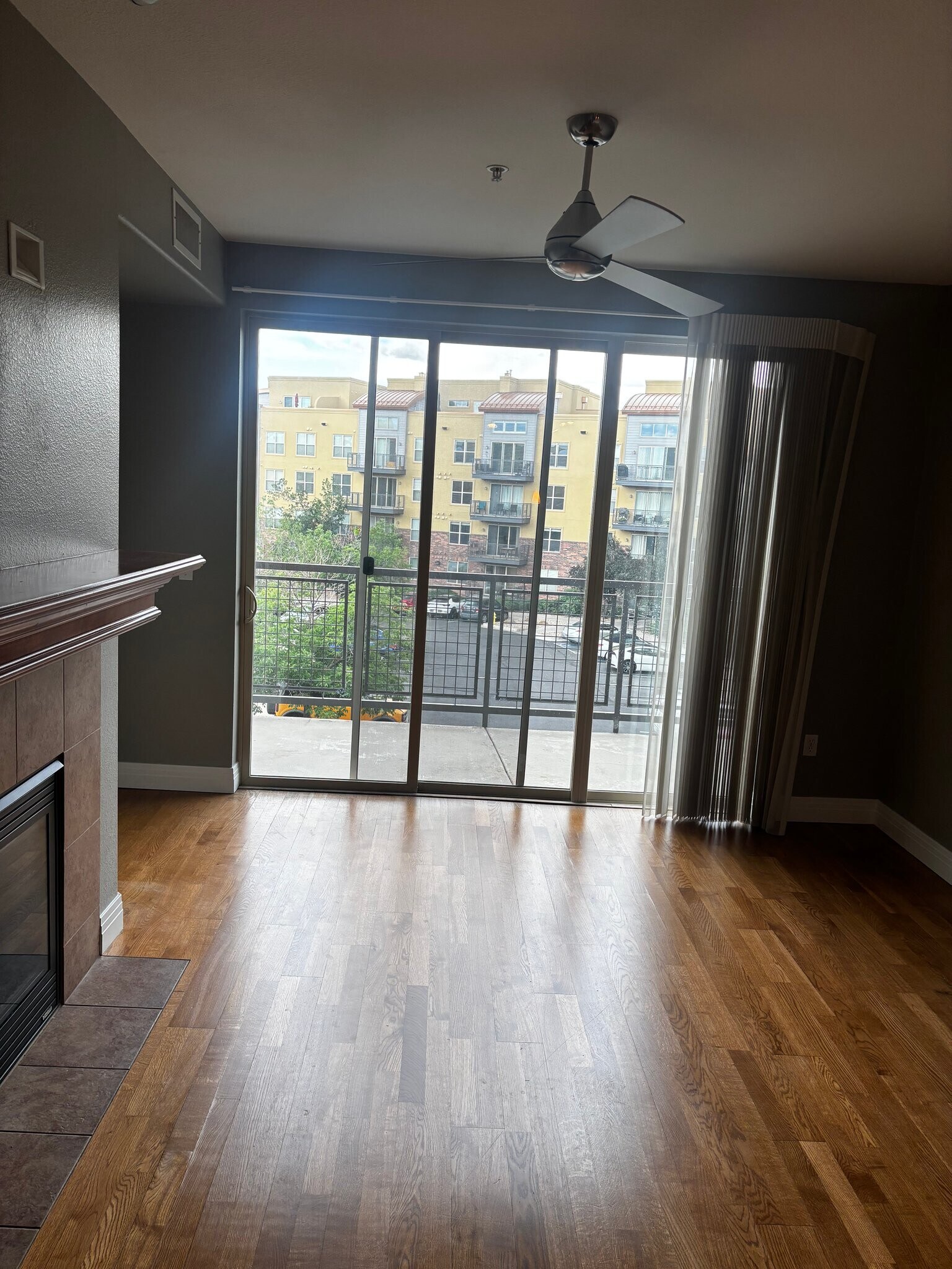 Building Photo - 9039 E Panorama Cir