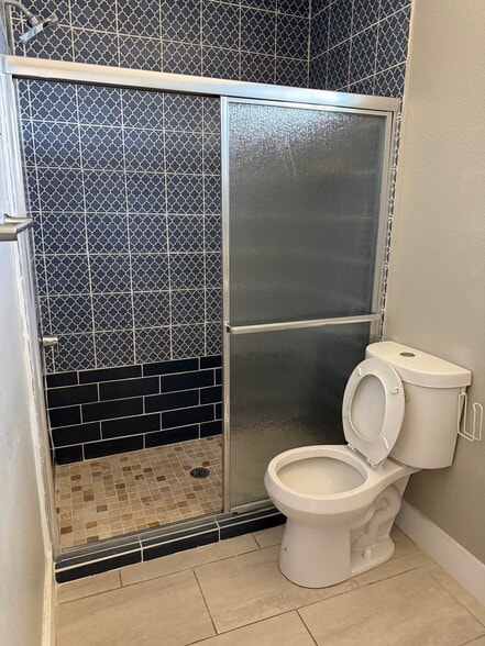 Building Photo - 4212 Las Lomas Ave