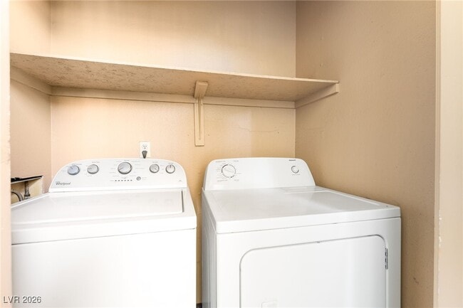 Building Photo - 7090 Burcot Ave