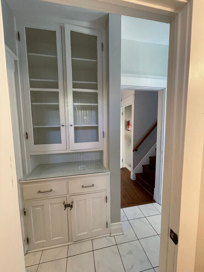 Building Photo - 266 Bodmann Ave