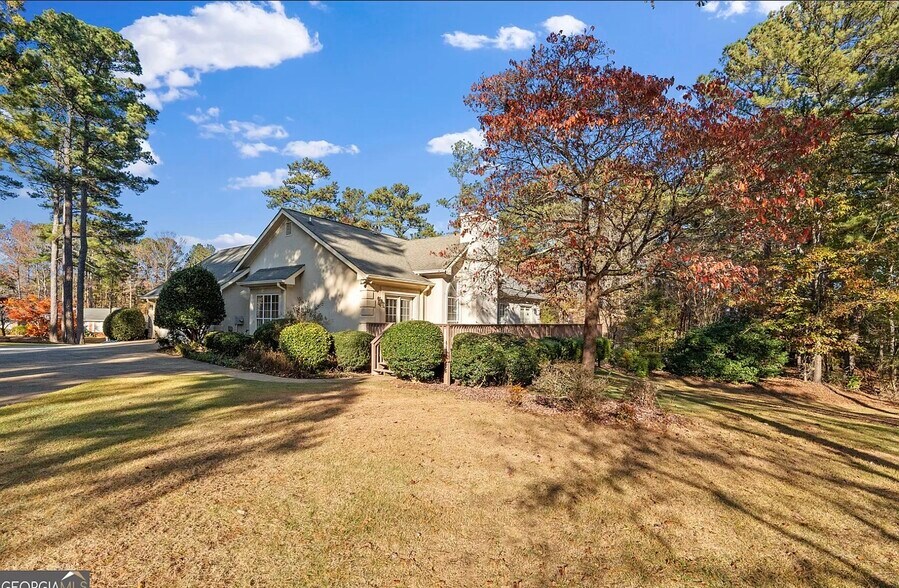 Building Photo - 7064 Brigade Ct