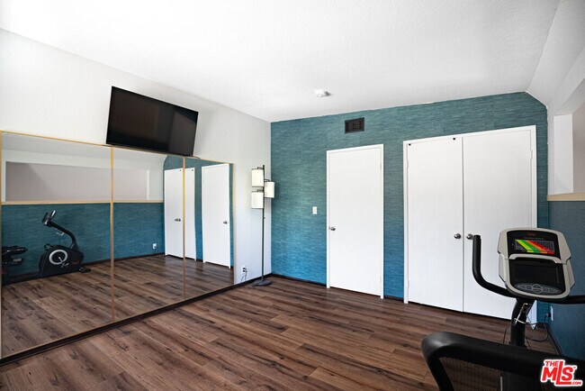 Building Photo - 27003 Rio Prado Dr