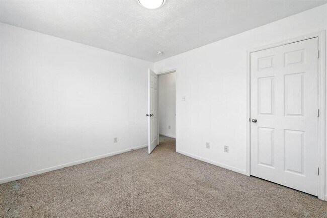 Building Photo - 5103 Beaubridge Ln