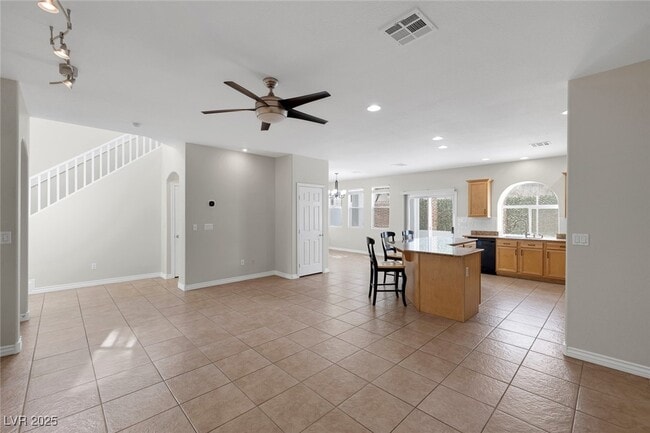 Building Photo - 2405 Esteem Ridge Dr