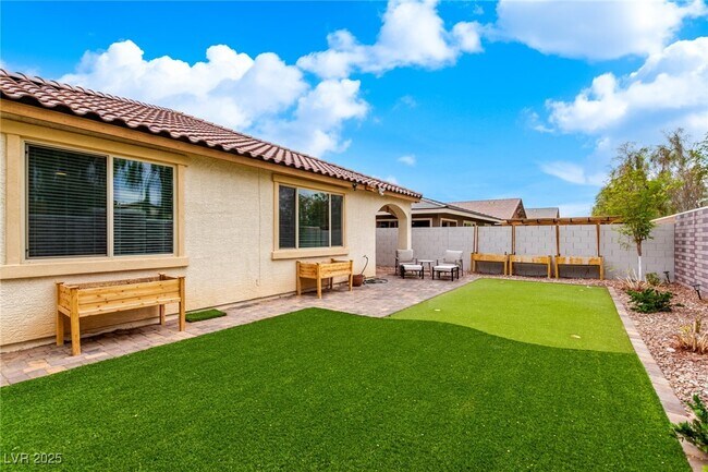 Building Photo - 424 Al Coda Pl