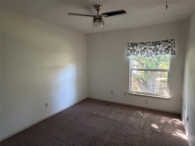 Building Photo - 7771 Springville Dr