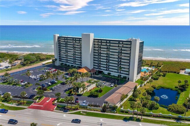 Building Photo - 10410 S Ocean Dr