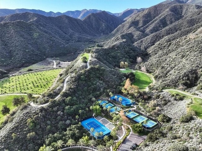 Building Photo - 9196 Pioneer Ln