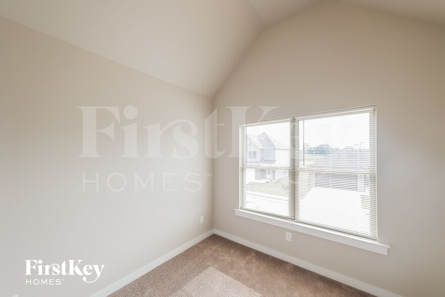 Building Photo - 40 Co Rd 1702