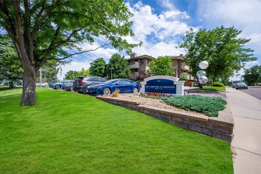 Community Exterior - The Courtyard At Lakewood Senior Apartments