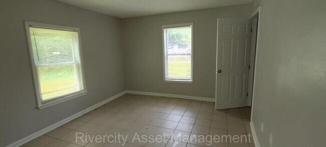 Building Photo - Beautiful Home In Cordova, A Must See!!!