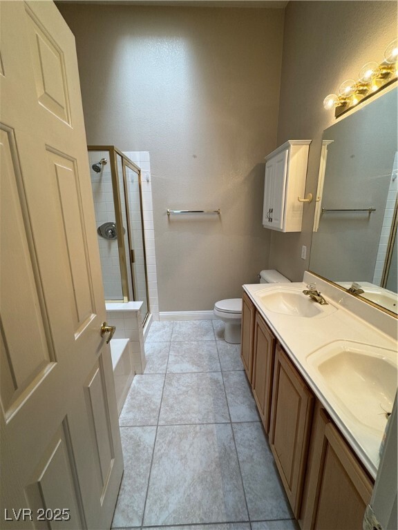 Building Photo - 2498 Foxmoore Ct