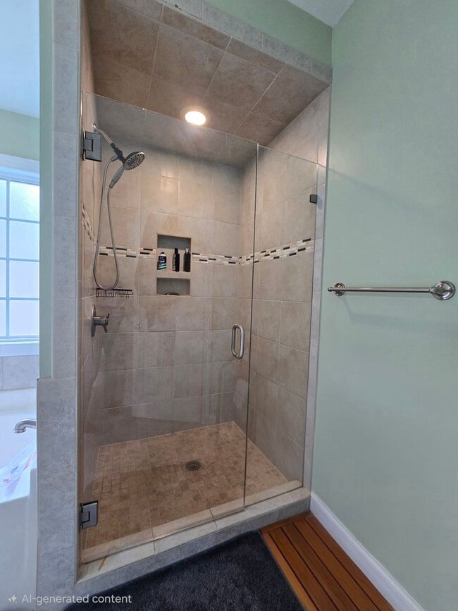 Building Photo - New Listing!!