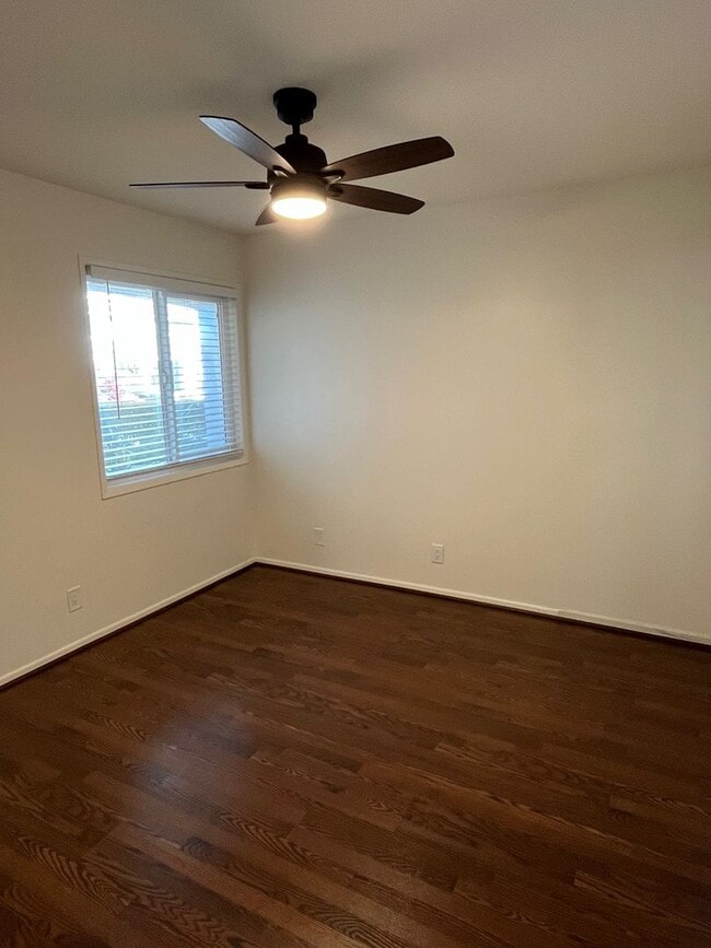 Building Photo - Charming 3 Bedroom, 2 Bath Single Family Home for rent in Seal Beach, CA!