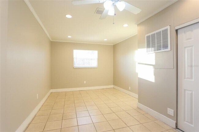 Building Photo - 12287 Mallory Dr