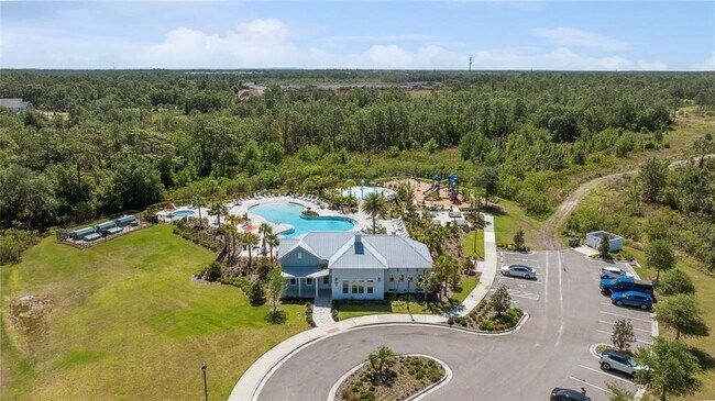 Building Photo - 33105 Major Oak Dr