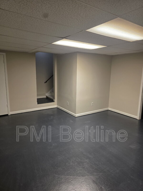 Building Photo - 2663 Arbor Glen Pl
