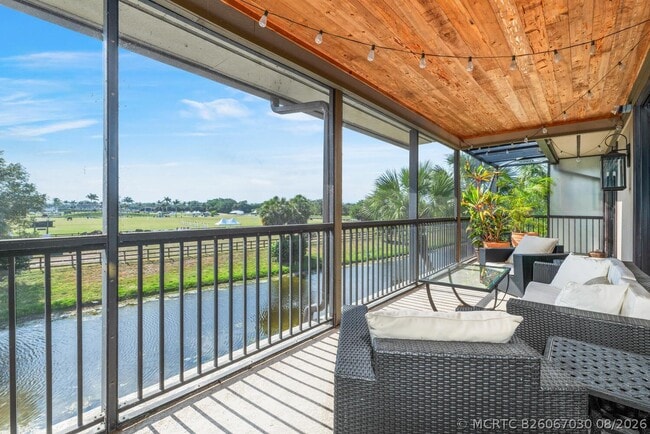 Building Photo - 2785 Polo Island Dr