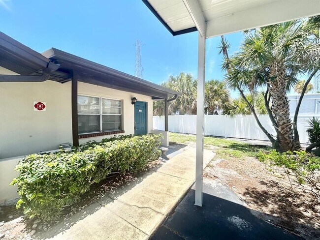 Building Photo - 24862 US-19