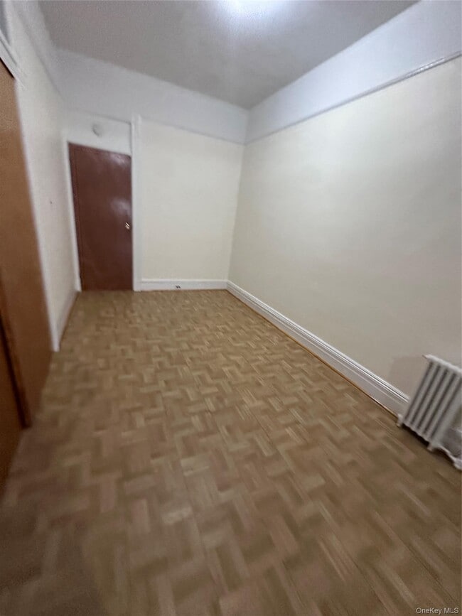 Building Photo - 19-39 Gates Ave