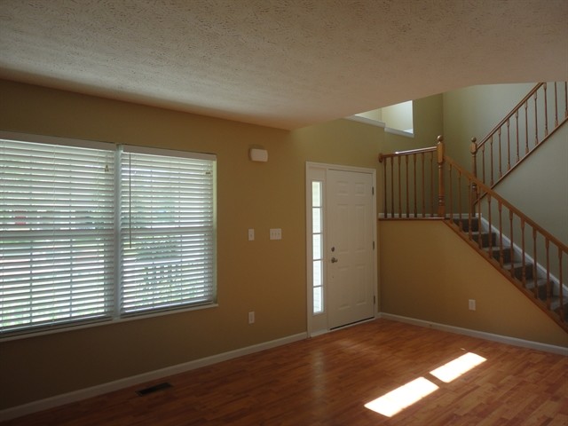 Building Photo - 6203 Wellington Place