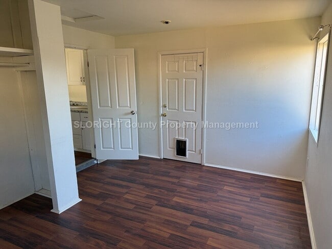 Building Photo - LEASE PENDING - 2 Bedroom / 1 Bathroom Home in Arroyo Grande
